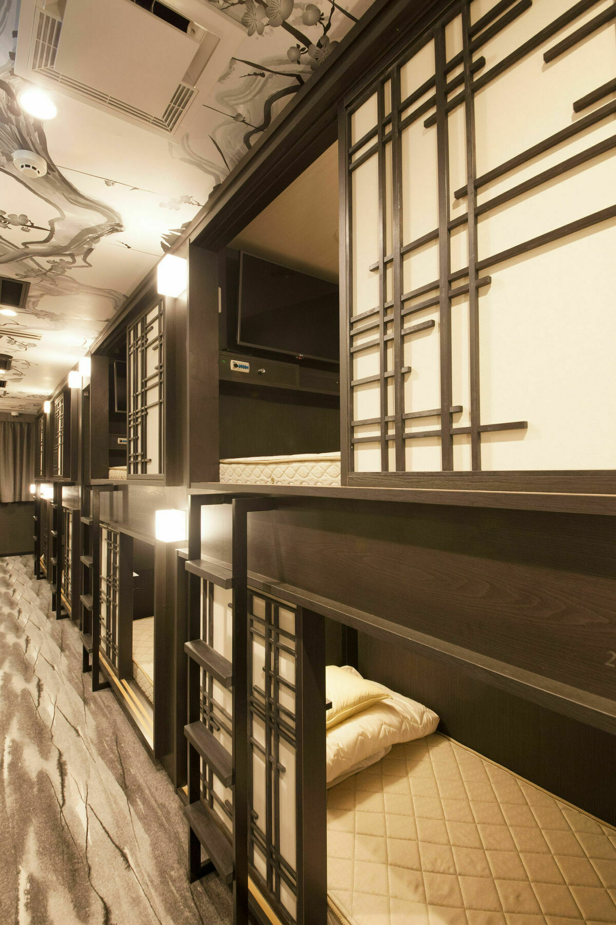 Centurion Hotel Residential Cabin Tower Präfektur Tokio Exterior foto
